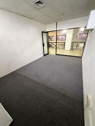 Upper Serangoon Shopping Centre (D19), Retail #610071901